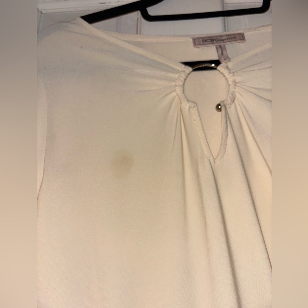 BCBGeneration Cream Tie Front Crop Blouse - Picture 2 of 4